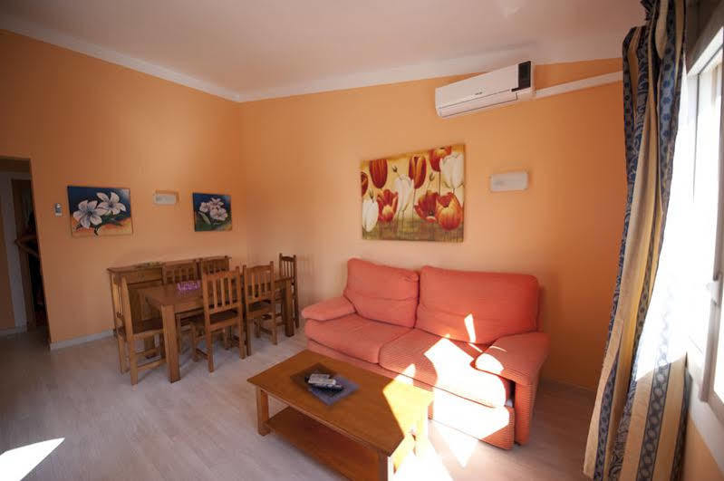 קאלה בלנקה Maribel Villas מראה חיצוני תמונה