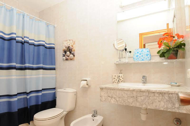 קאלה בלנקה Maribel Villas מראה חיצוני תמונה